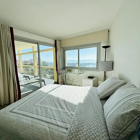 Grand - - De La Rose サント・マキシム