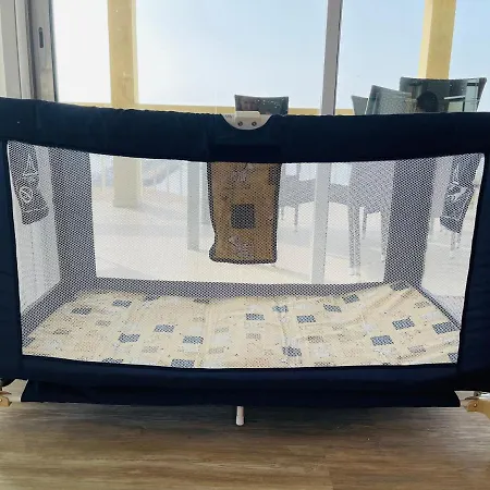 Grand - - De La Rose *